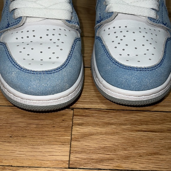 Jordan 1 Retro High Hyper Royal Smoke Grey - Picture 10 of 10